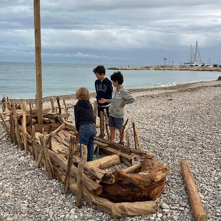 Appartamento Loubet Plage- Entre Et Cannes